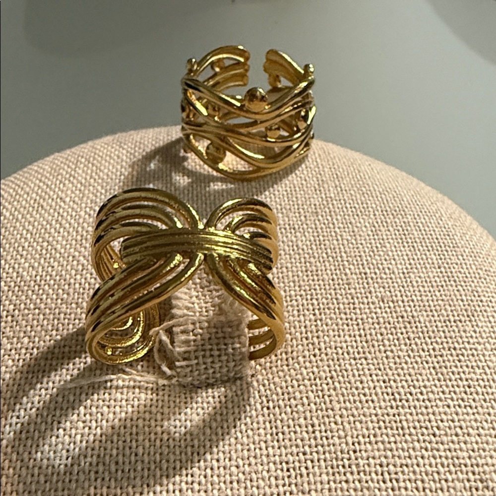 Elegant Stainless Steel Gold-Tone Women's Ring Set